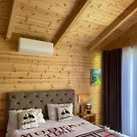 Villa Thethi Mountain