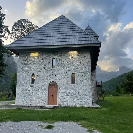 Βίλα Thethi Mountain *